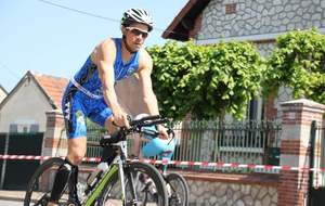 Triathlon M de l'Ame du coté de Paris le 6 mai.